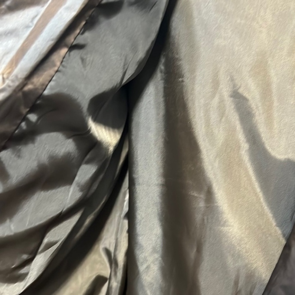 Cleo oversized bronze puffer - Picture 8 of 12